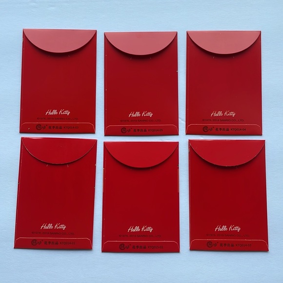 Sanrio Hello Kitty Red Envelopes - Picture 2 of 4